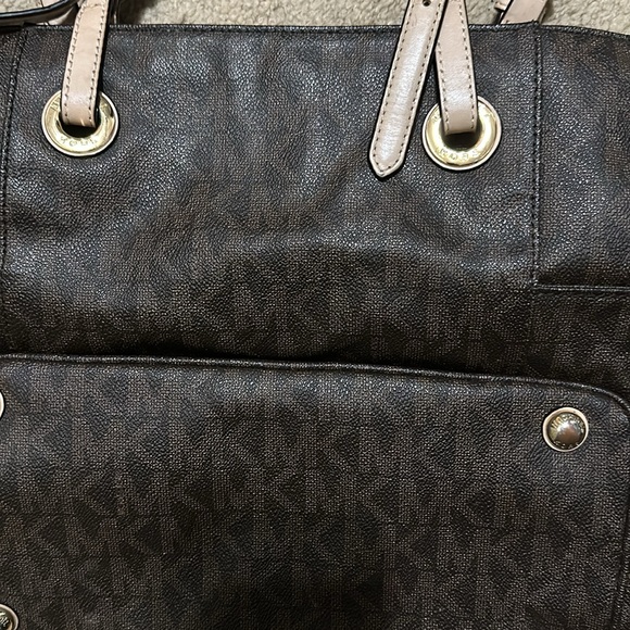Michael kors Tote - Picture 5 of 9